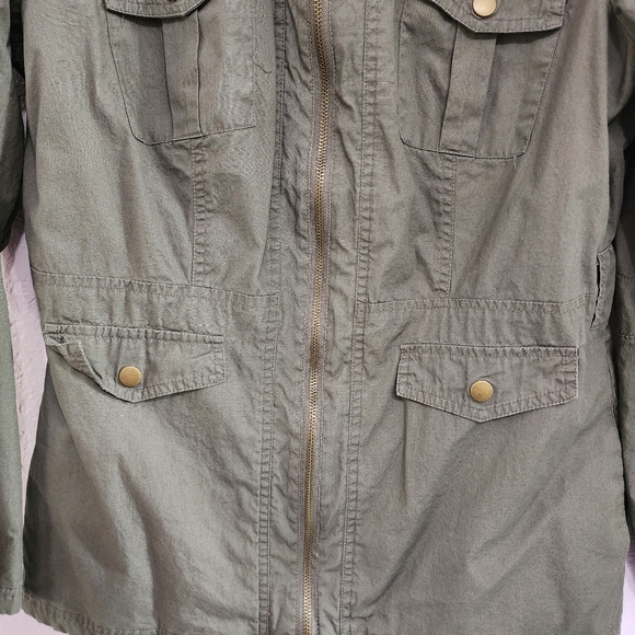 MARK/AVON Zip-Up Sweater (L) - Picture 6 of 10